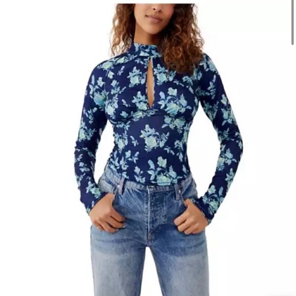 Free People Tops - Free People top